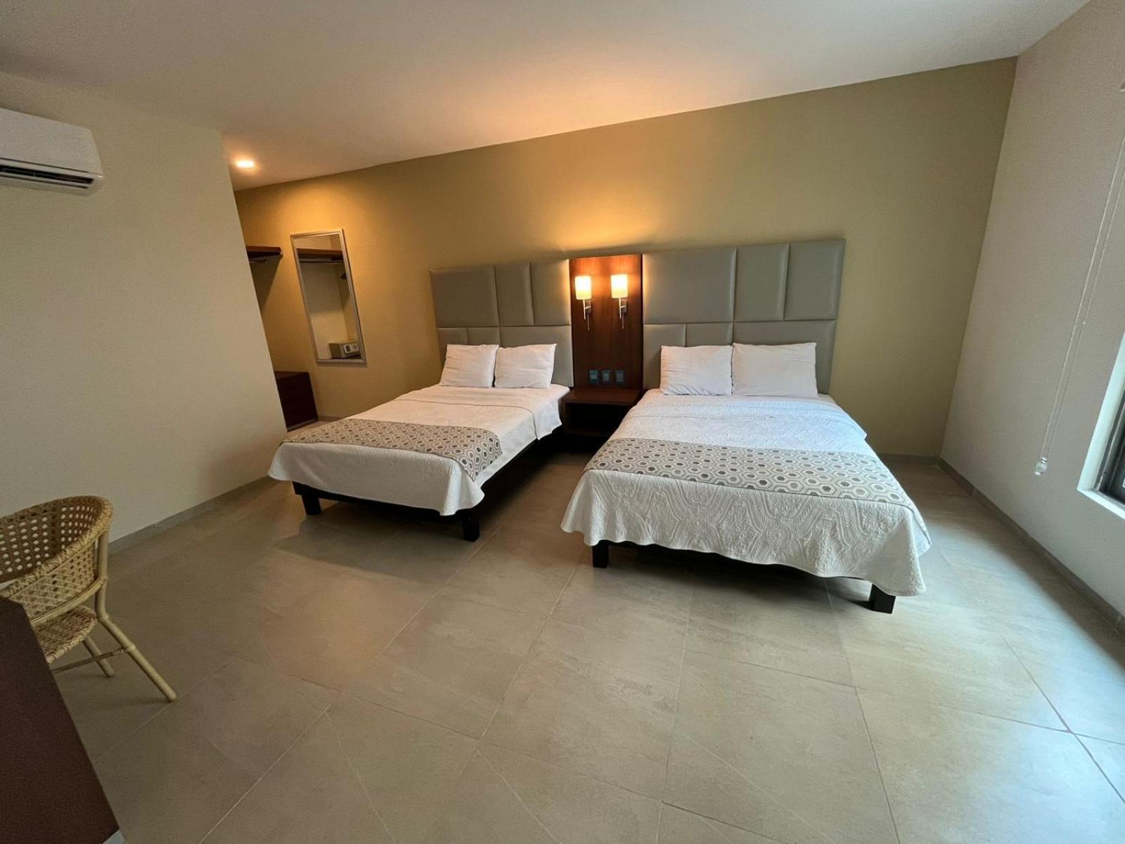 Hotel Ave Inn Mazatlán Esterno foto