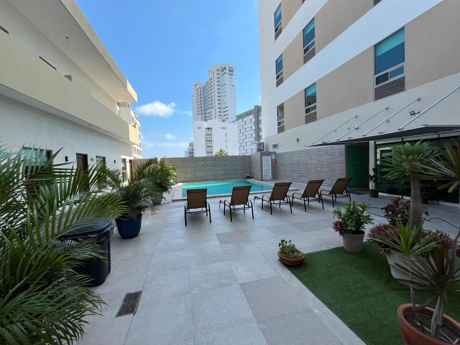 Hotel Ave Inn Mazatlán Esterno foto