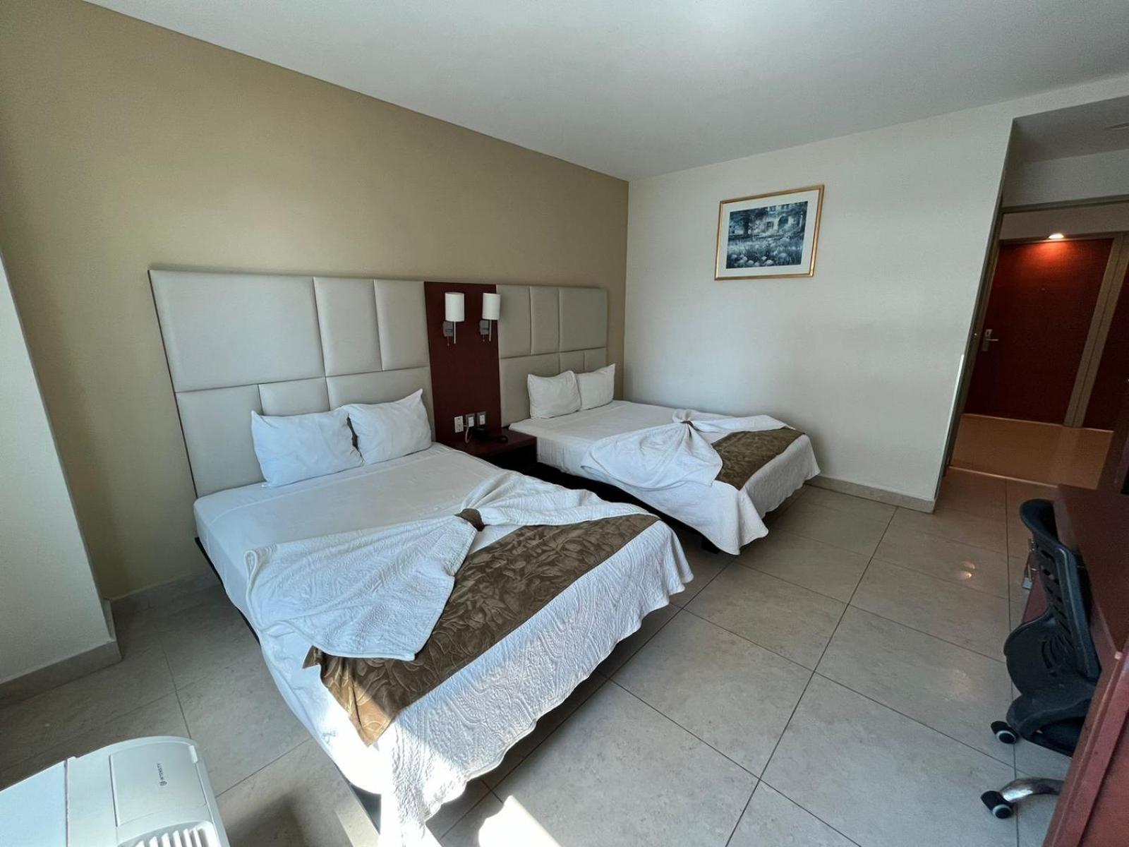 Hotel Ave Inn Mazatlán Esterno foto