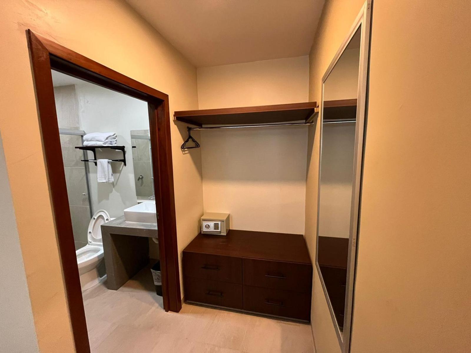 Hotel Ave Inn Mazatlán Esterno foto