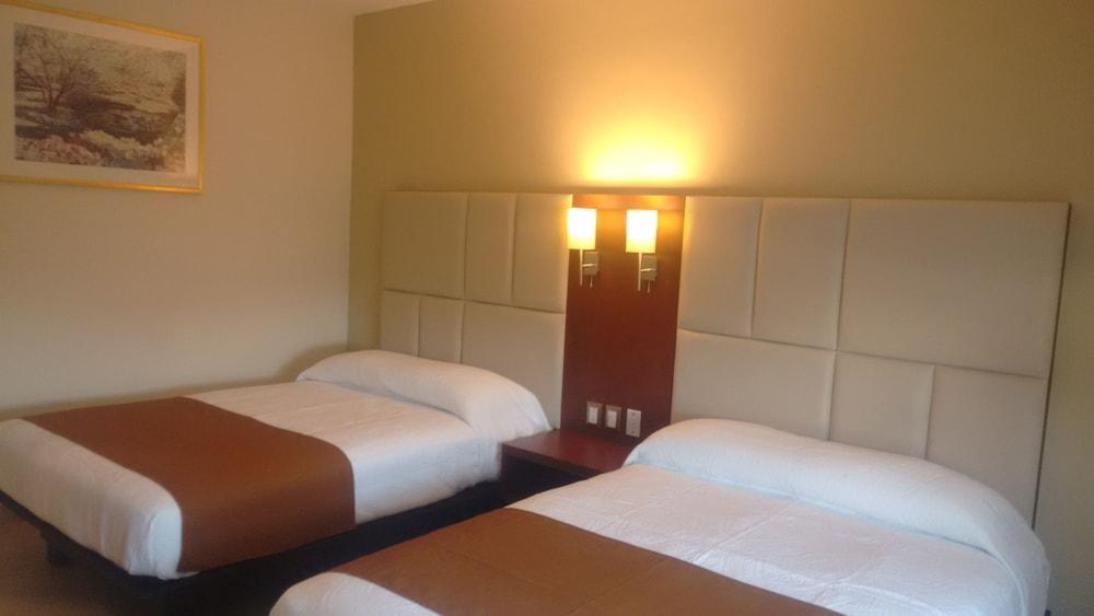 Hotel Ave Inn Mazatlán Esterno foto